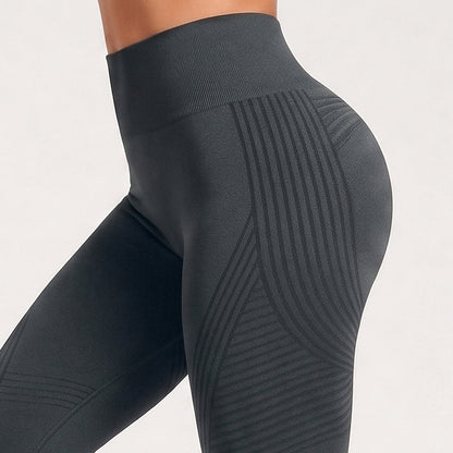 Silix™ Ribbed Squat-Proof Capri Leggings